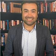 Profesor de lenguaje e historia, geografía y ciencias sociales